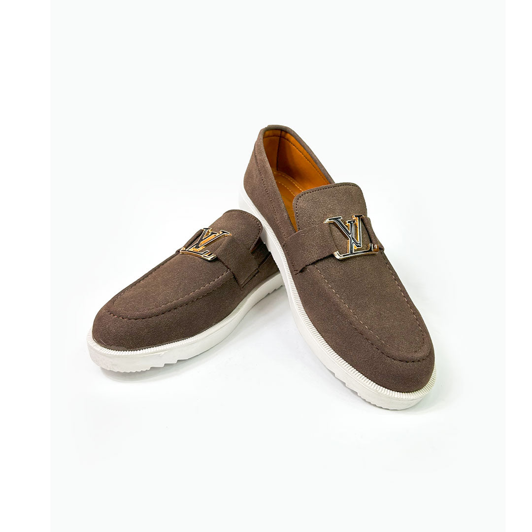 EMBLEM SUEDE LOAFERS